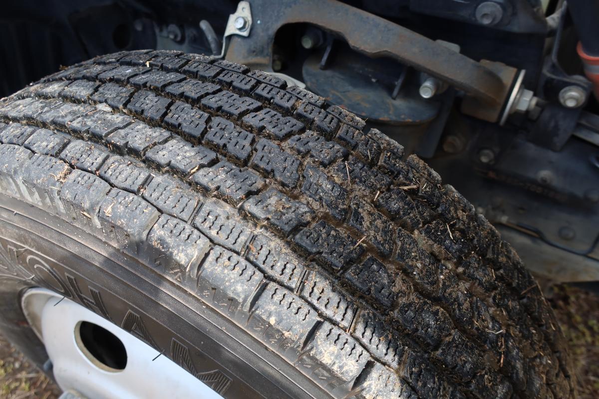 新明和製アームロール 積載2000kg4ナンバー 総重量4845kg|中古トラックの販売・買取・査定のアイナビ