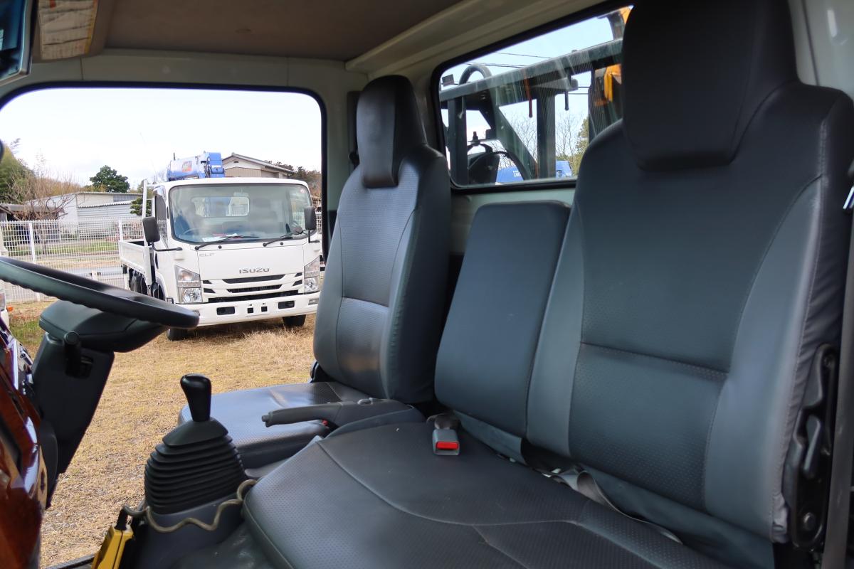 新明和製アームロール 積載2000kg4ナンバー 総重量4845kg|中古トラックの販売・買取・査定のアイナビ