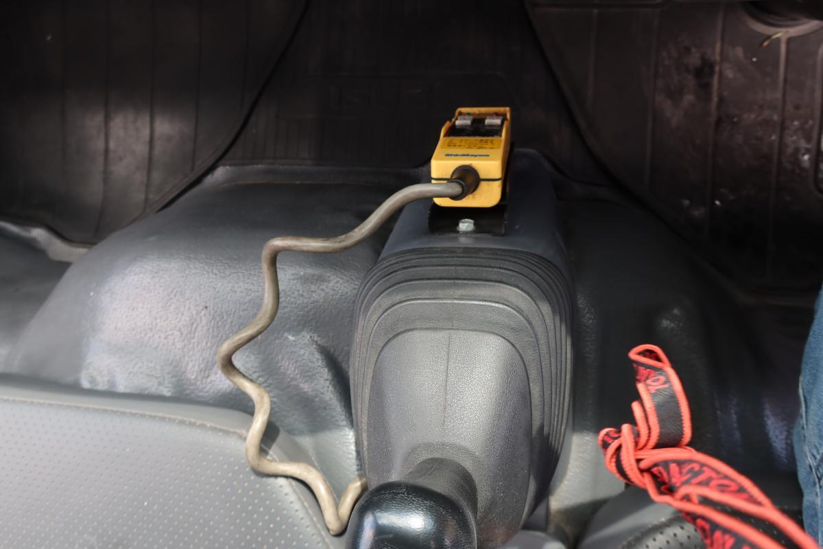 新明和製アームロール 積載2000kg4ナンバー 総重量4845kg|中古トラックの販売・買取・査定のアイナビ