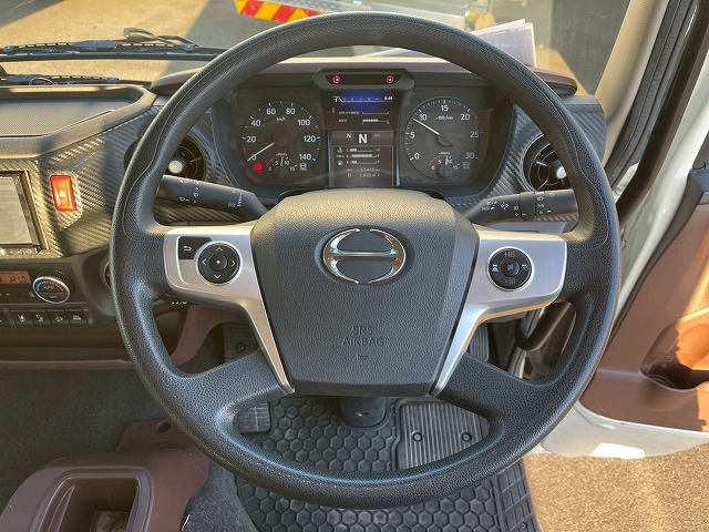 保証対象車両標準幅5800プロシフトATアルミホイール4t8t|中古トラックの販売・買取・査定のアイナビ