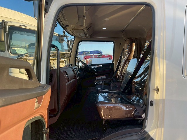 保証対象車両標準幅5800プロシフトATアルミホイール4t8t|中古トラックの販売・買取・査定のアイナビ