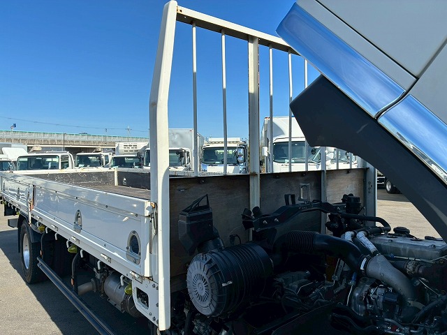 保証対象車両標準幅5800プロシフトATアルミホイール4t8t|中古トラックの販売・買取・査定のアイナビ