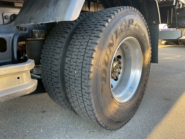 保証対象車両標準幅5800プロシフトATアルミホイール4t8t|中古トラックの販売・買取・査定のアイナビ