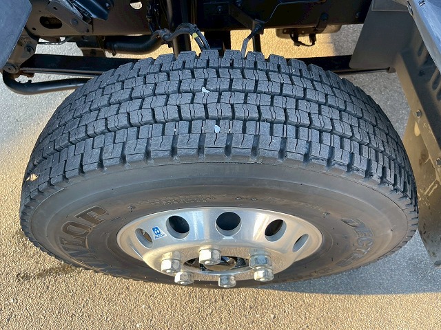 保証対象車両標準幅5800プロシフトATアルミホイール4t8t|中古トラックの販売・買取・査定のアイナビ