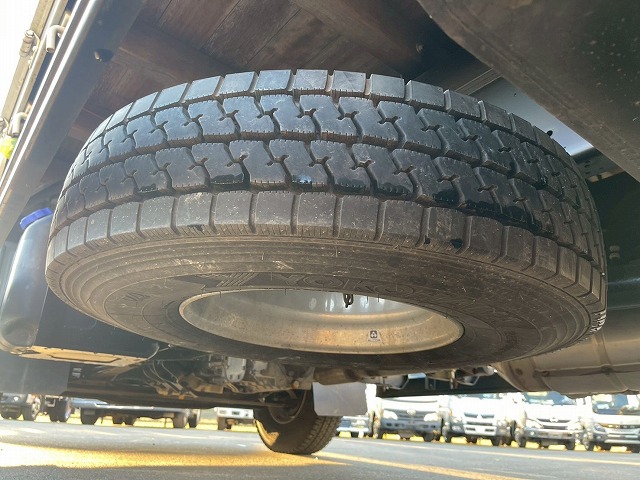 保証対象車両標準幅5800プロシフトATアルミホイール4t8t|中古トラックの販売・買取・査定のアイナビ