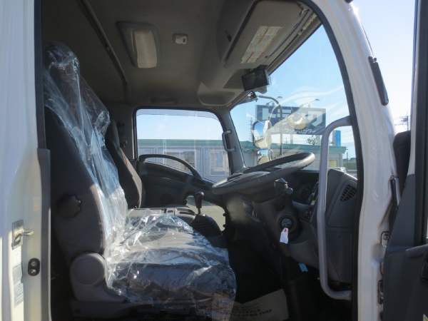 いすゞフォワードウイングゲート付|中古トラックの販売・買取・査定のアイナビ