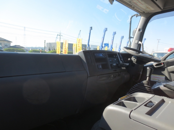 いすゞフォワードウイングゲート付|中古トラックの販売・買取・査定のアイナビ