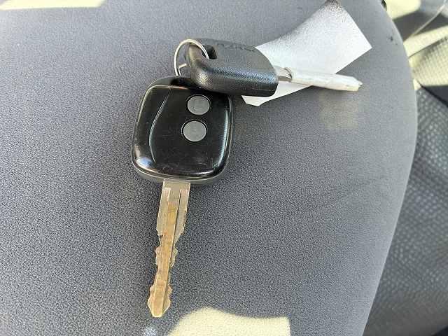 いすゞ Wキャブ|中古トラックの販売・買取・査定のアイナビ