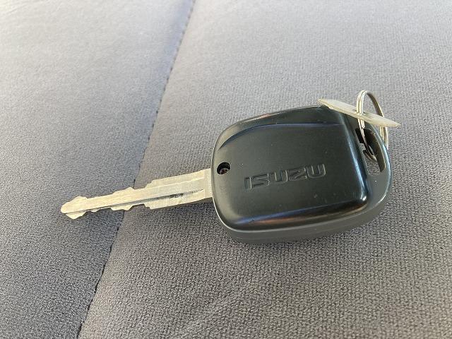 いすゞ 平ボディ|中古トラックの販売・買取・査定のアイナビ