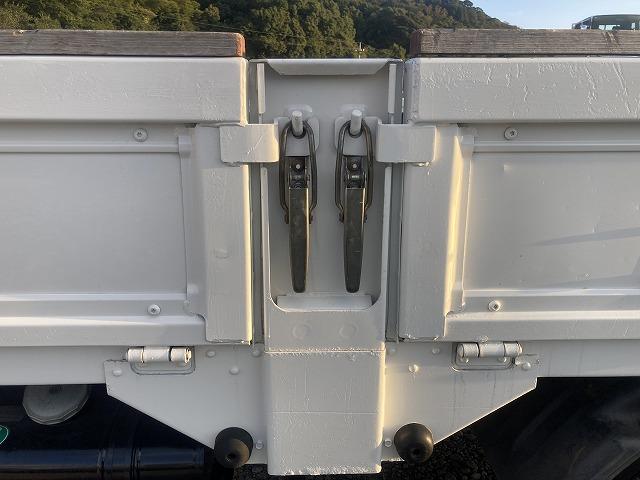 日野 平ボディ|中古トラックの販売・買取・査定のアイナビ