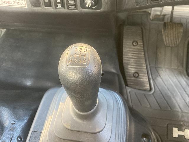 日野 平ボディ|中古トラックの販売・買取・査定のアイナビ