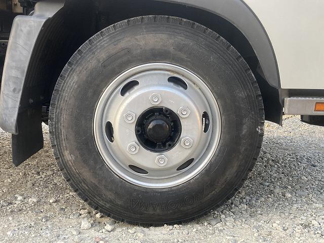 日野 平ボディ|中古トラックの販売・買取・査定のアイナビ