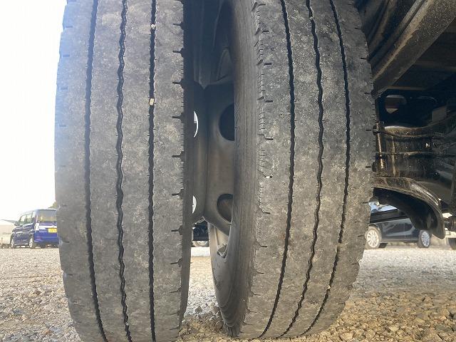 日野 平ボディ|中古トラックの販売・買取・査定のアイナビ