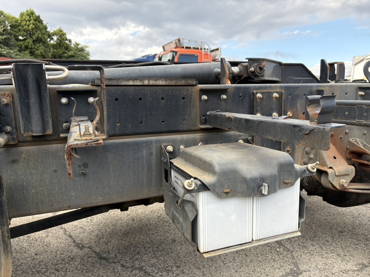 H30年式、レンジャー、フックロール ラジコン付き|中古トラックの販売・買取・査定のアイナビ