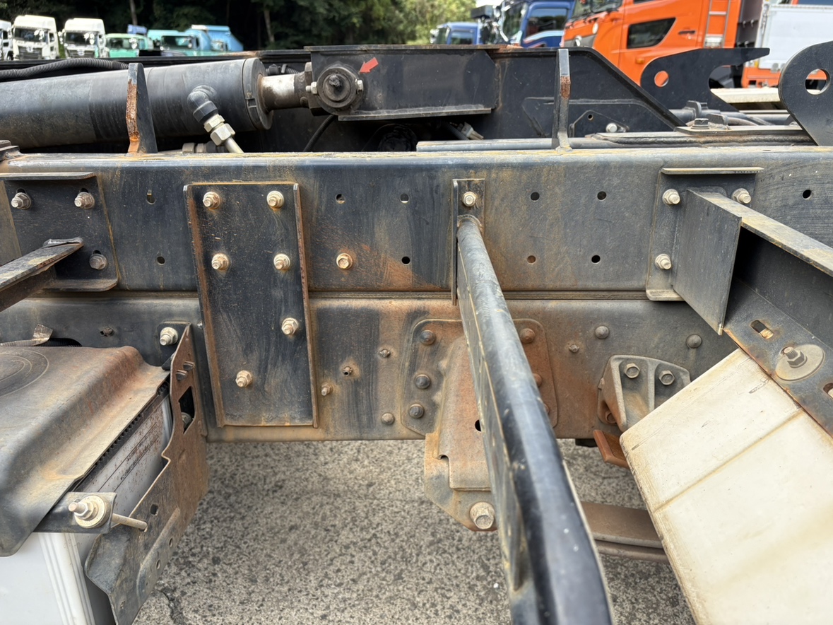 H30年式、レンジャー、フックロール ラジコン付き|中古トラックの販売・買取・査定のアイナビ