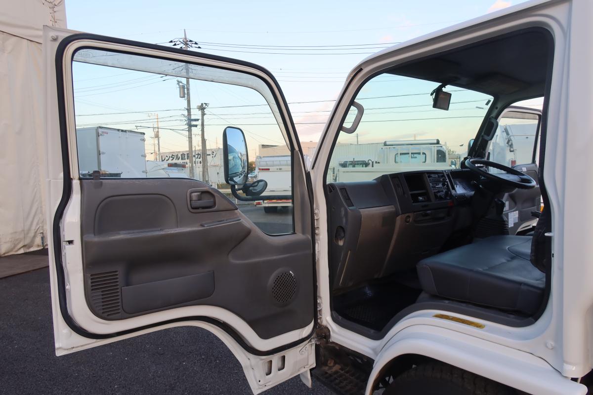 標準幅 積載3550kg巻き込みパッカー フジマイティ製5.1㎥|中古トラックの販売・買取・査定のアイナビ