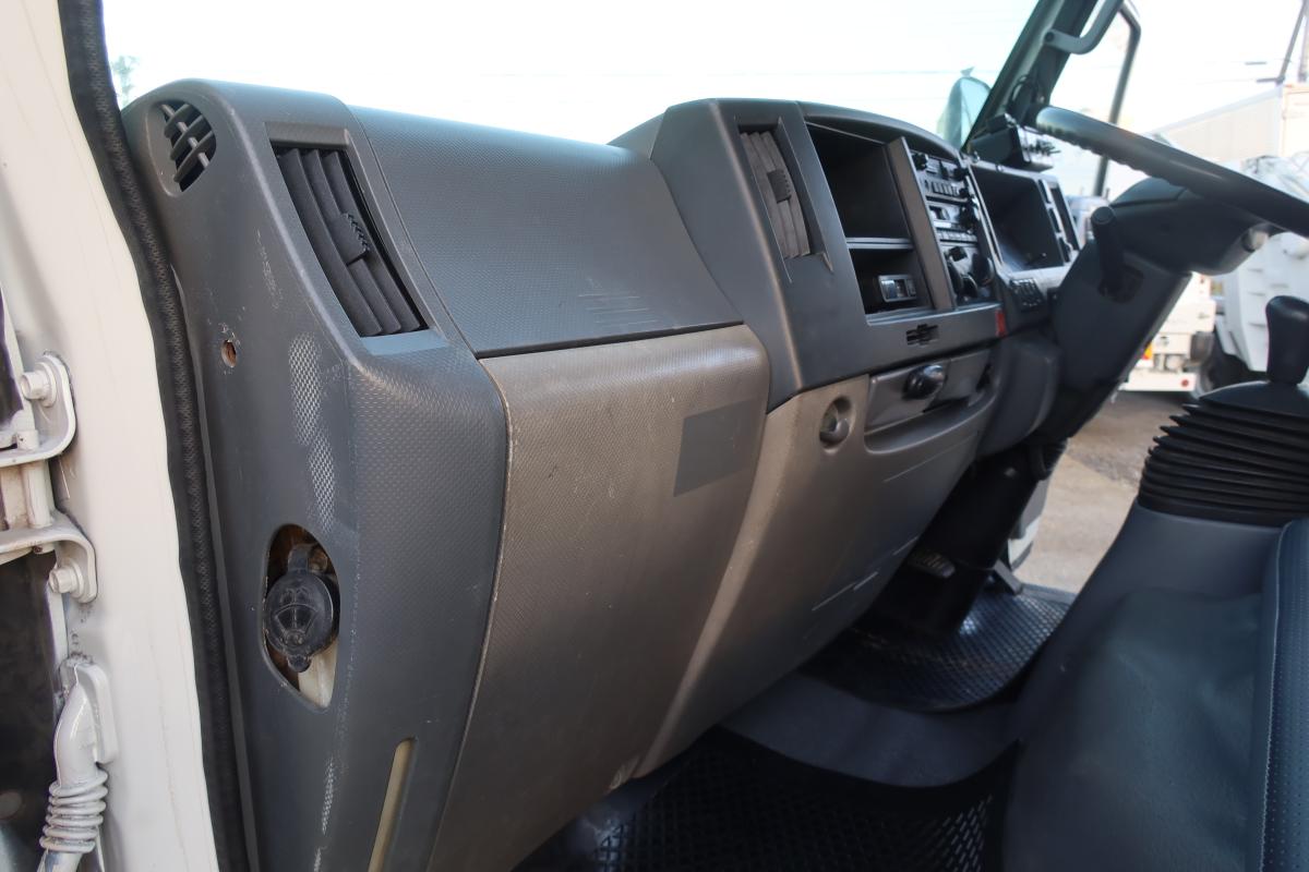 標準幅 積載3550kg巻き込みパッカー フジマイティ製5.1㎥|中古トラックの販売・買取・査定のアイナビ