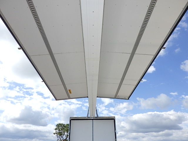 三菱 令和7年式 4軸低床冷凍ウィング 車検付き 登録未使用車|中古トラックの販売・買取・査定のアイナビ