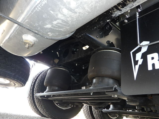 三菱 令和7年式 4軸低床冷凍ウィング 車検付き 登録未使用車|中古トラックの販売・買取・査定のアイナビ