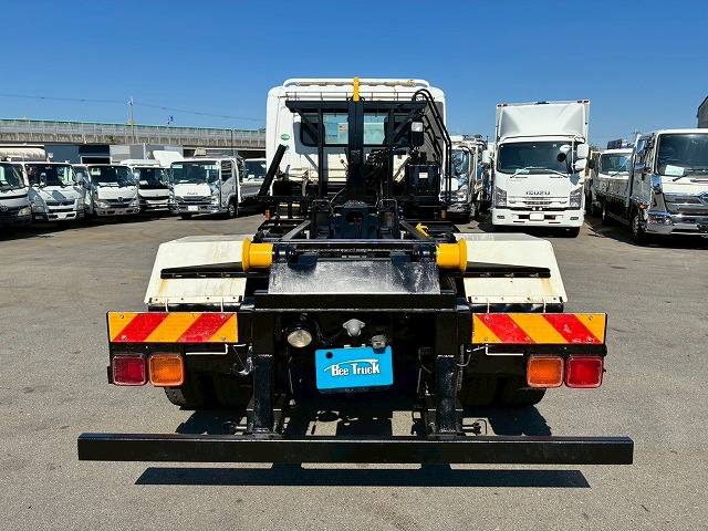 増トン脱着装置付コンテナ専用車アームロールリアジャッキ付|中古トラックの販売・買取・査定のアイナビ