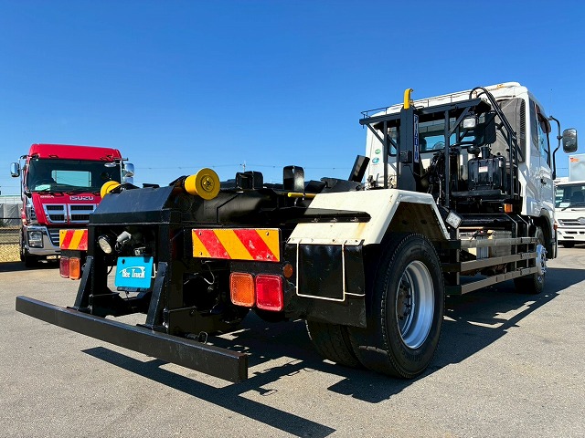 増トン脱着装置付コンテナ専用車アームロールリアジャッキ付|中古トラックの販売・買取・査定のアイナビ