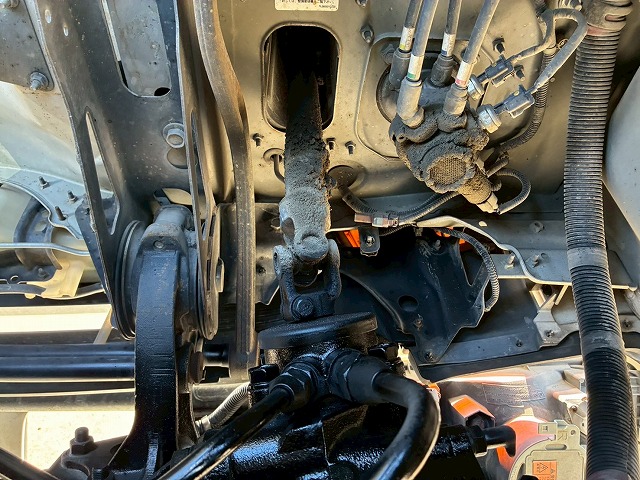 増トン脱着装置付コンテナ専用車アームロールリアジャッキ付|中古トラックの販売・買取・査定のアイナビ