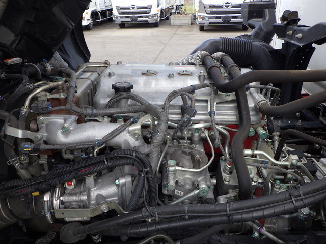 日野2KG-FD2ABG冷凍車4tワイド格納ゲートジョロダーレール|中古トラックの販売・買取・査定のアイナビ