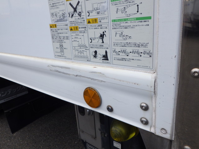 日野2KG-FD2ABG冷凍車4tワイド格納ゲートジョロダーレール|中古トラックの販売・買取・査定のアイナビ