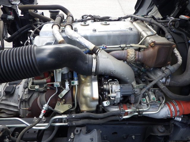 日野2KG-FD2ABG冷凍車4tワイド格納ゲートジョロダーレール|中古トラックの販売・買取・査定のアイナビ