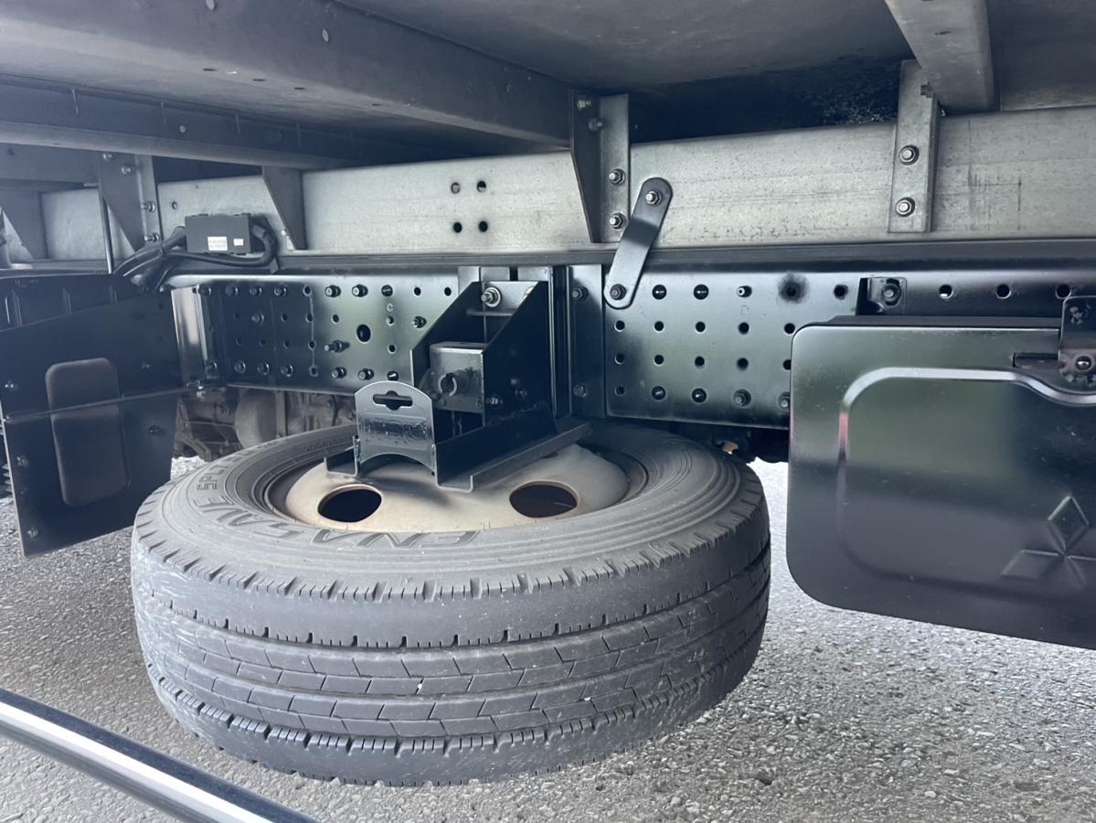 平成23年キャンターアルミバンパワーゲートワイドロング|中古トラックの販売・買取・査定のアイナビ