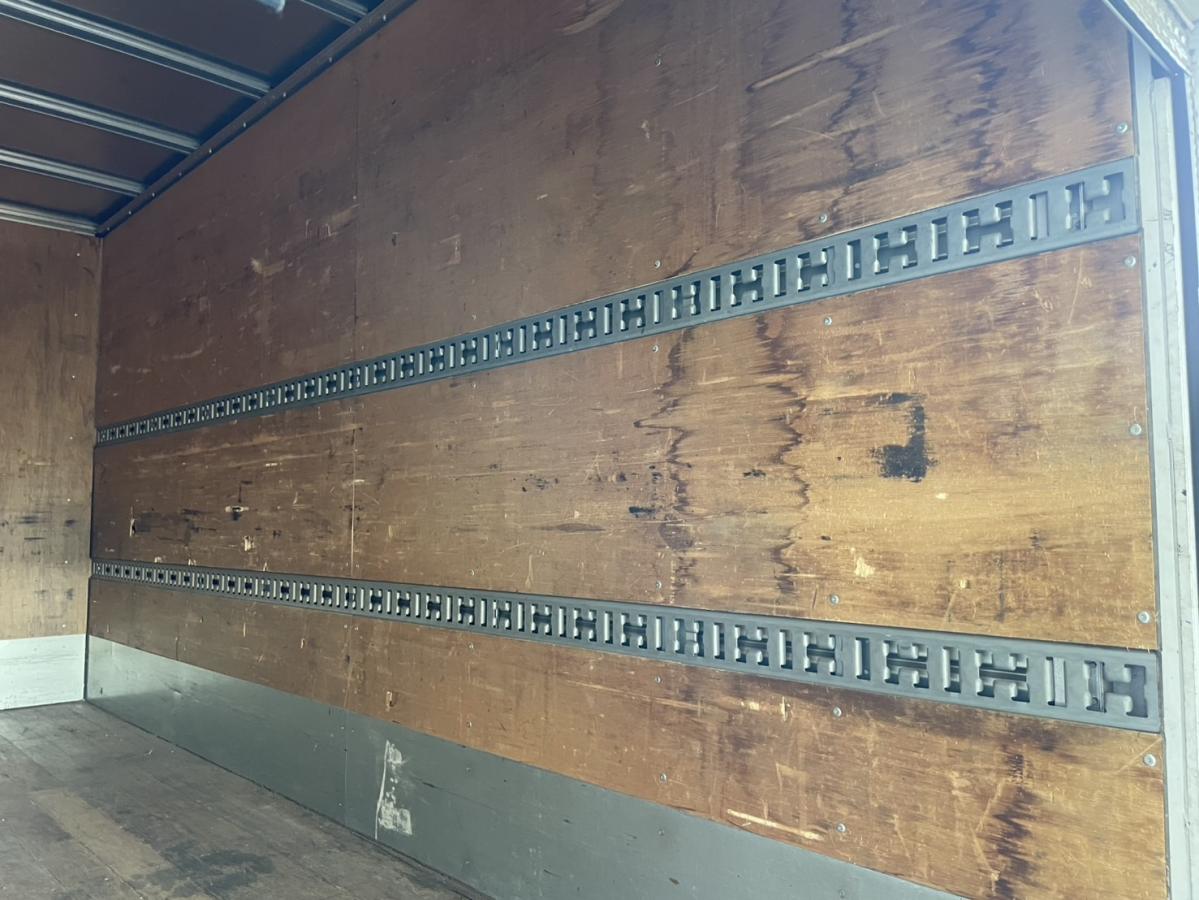 平成23年キャンターアルミバンパワーゲートワイドロング|中古トラックの販売・買取・査定のアイナビ