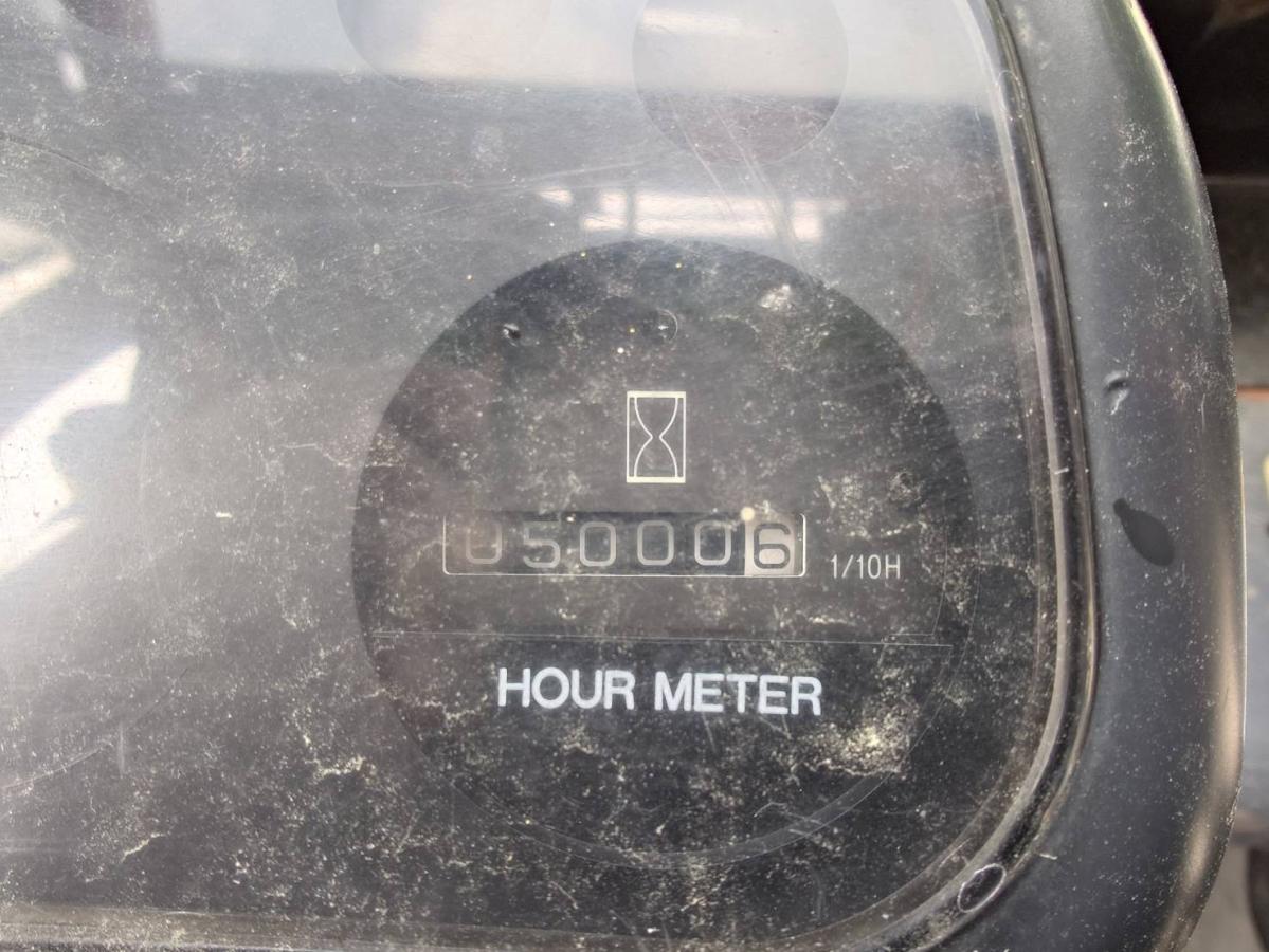 TCM フォークリフト 荷重2900kg MT 揚高3.5m|中古トラックの販売・買取・査定のアイナビ