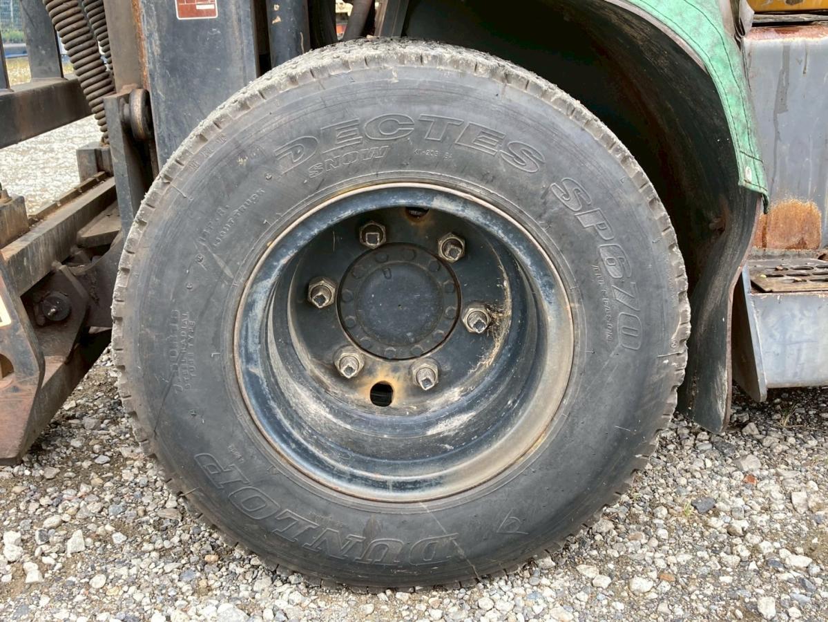 TCM フォークリフト 荷重2900kg MT 揚高3.5m|中古トラックの販売・買取・査定のアイナビ