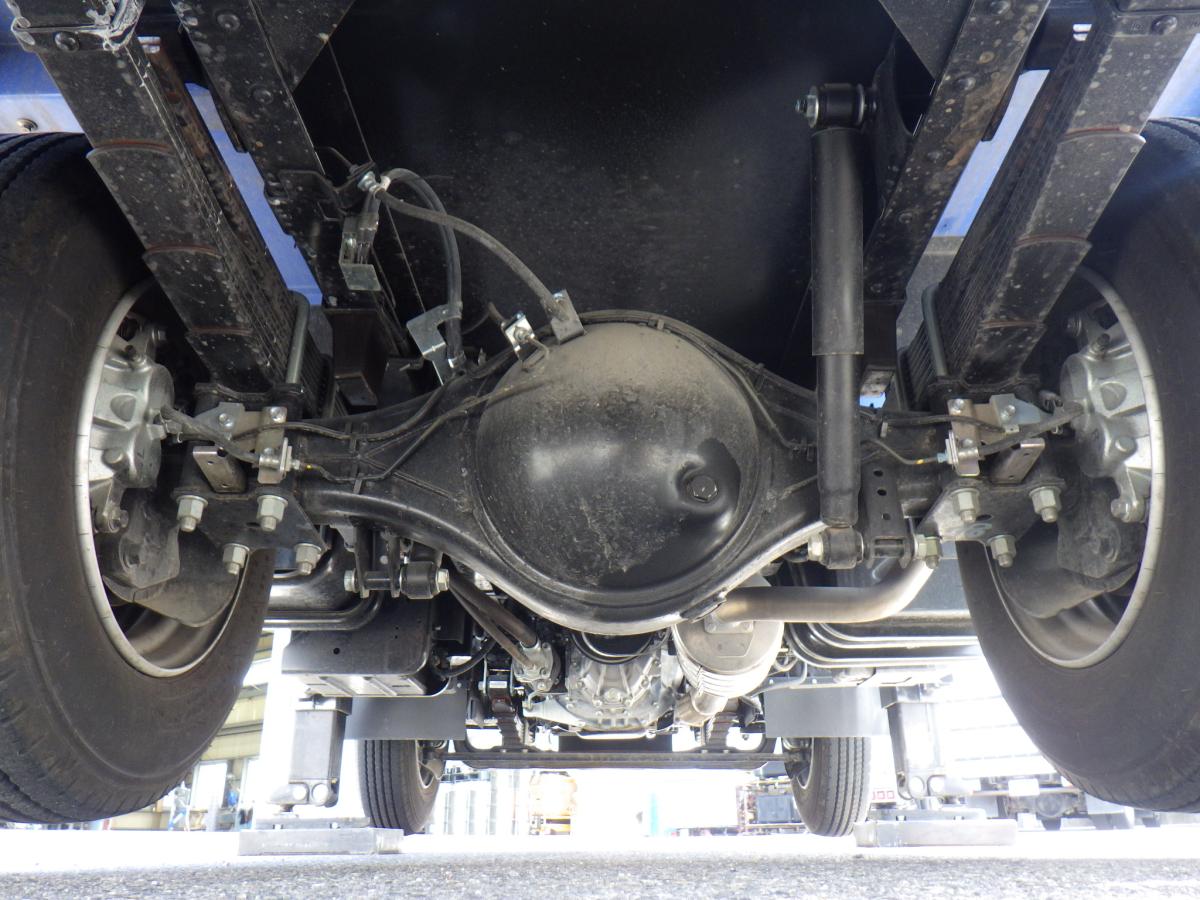 高所作業車 作業高さ12.1m 作業床積載荷重200kg 175hv|中古トラックの販売・買取・査定のアイナビ