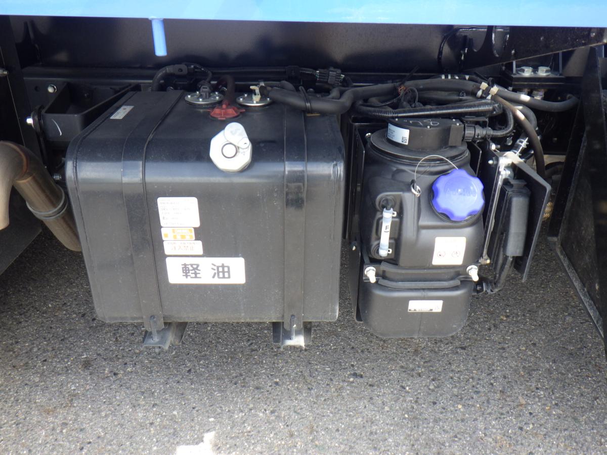 高所作業車 作業高さ12.1m 作業床積載荷重200kg 175hv|中古トラックの販売・買取・査定のアイナビ