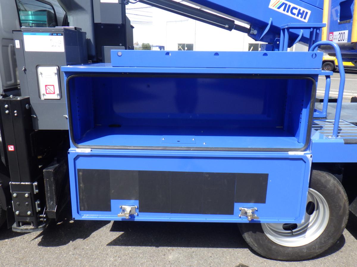 高所作業車 作業高さ12.1m 作業床積載荷重200kg 175hv|中古トラックの販売・買取・査定のアイナビ
