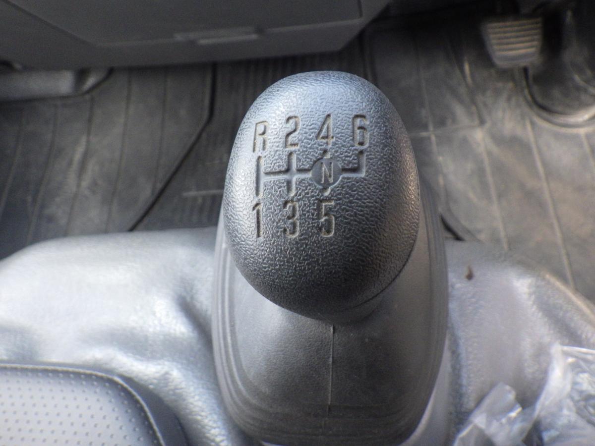 高所作業車 作業高さ12.1m 作業床積載荷重200kg 175hv|中古トラックの販売・買取・査定のアイナビ