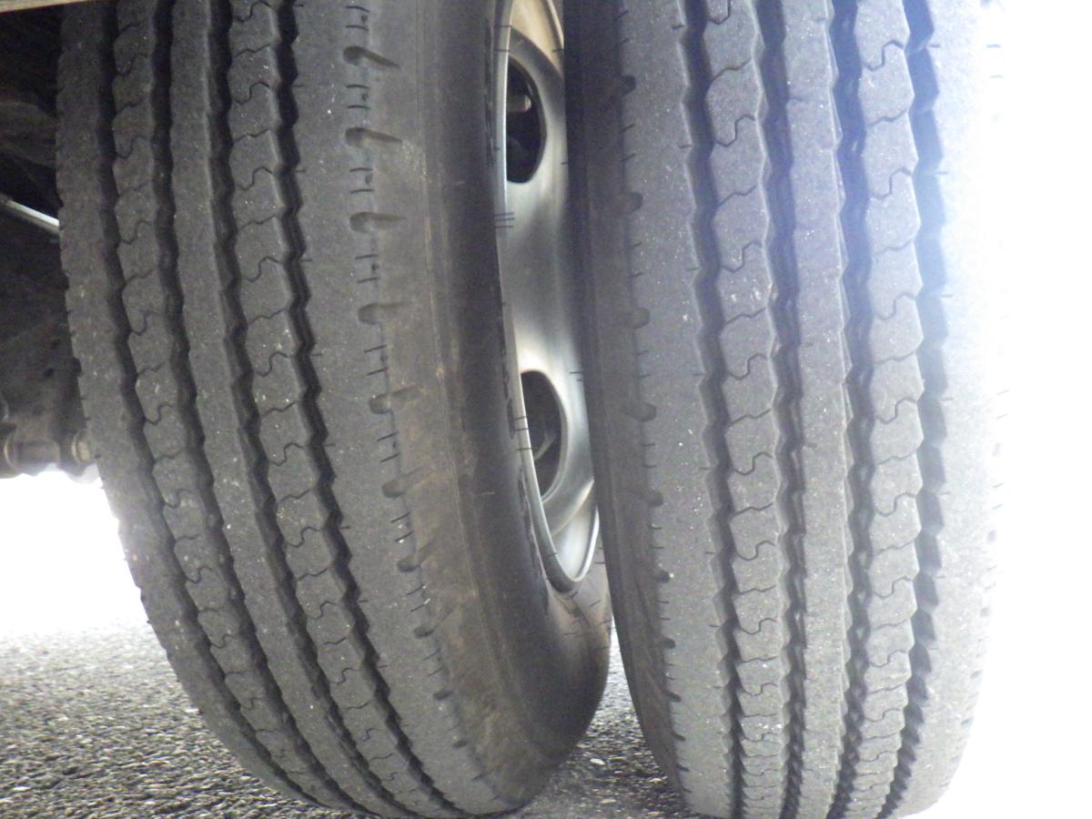 高所作業車 作業高さ12.1m 作業床積載荷重200kg 175hv|中古トラックの販売・買取・査定のアイナビ