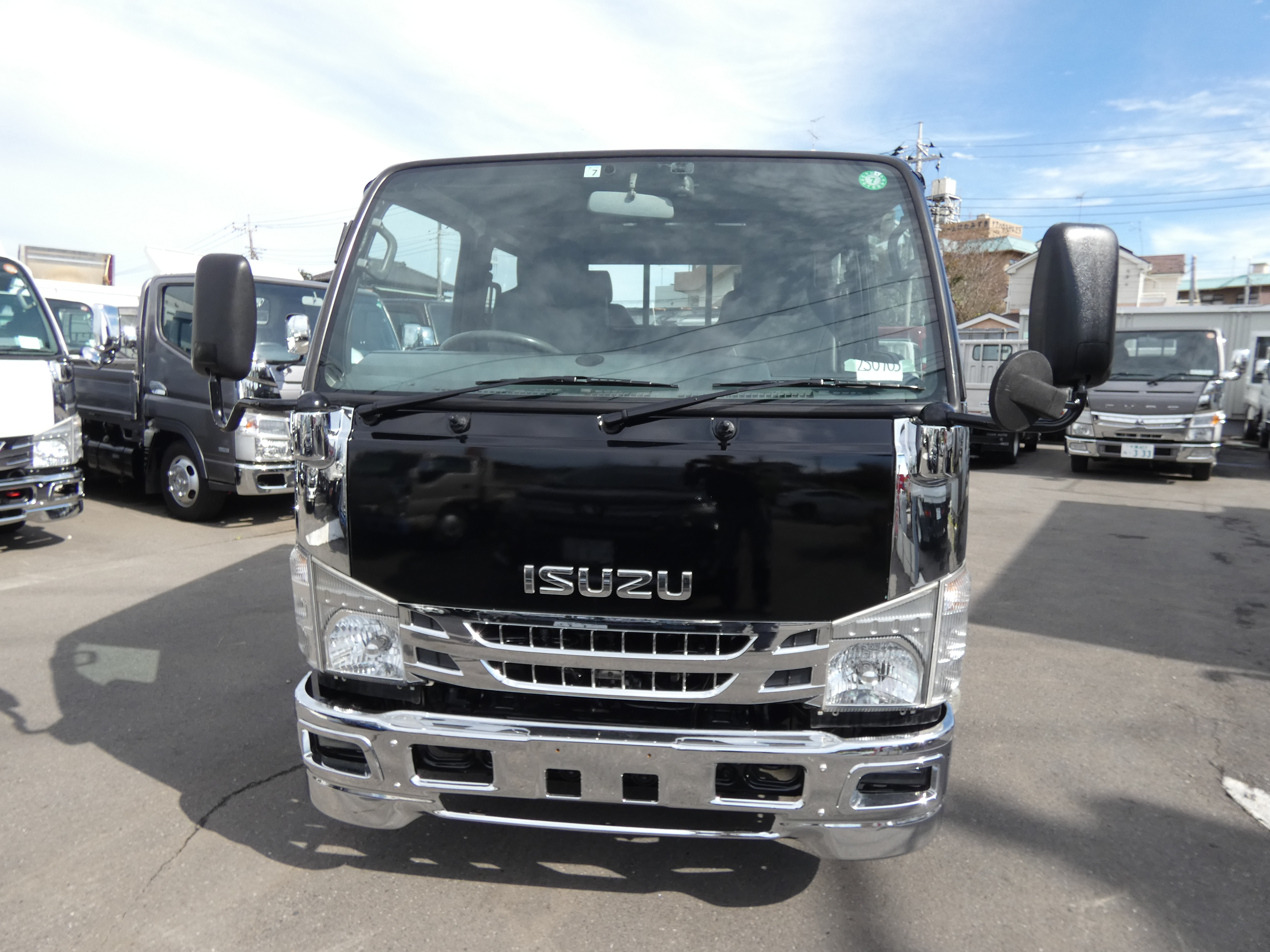 エルフ　２トン|中古トラックの販売・買取・査定のアイナビ