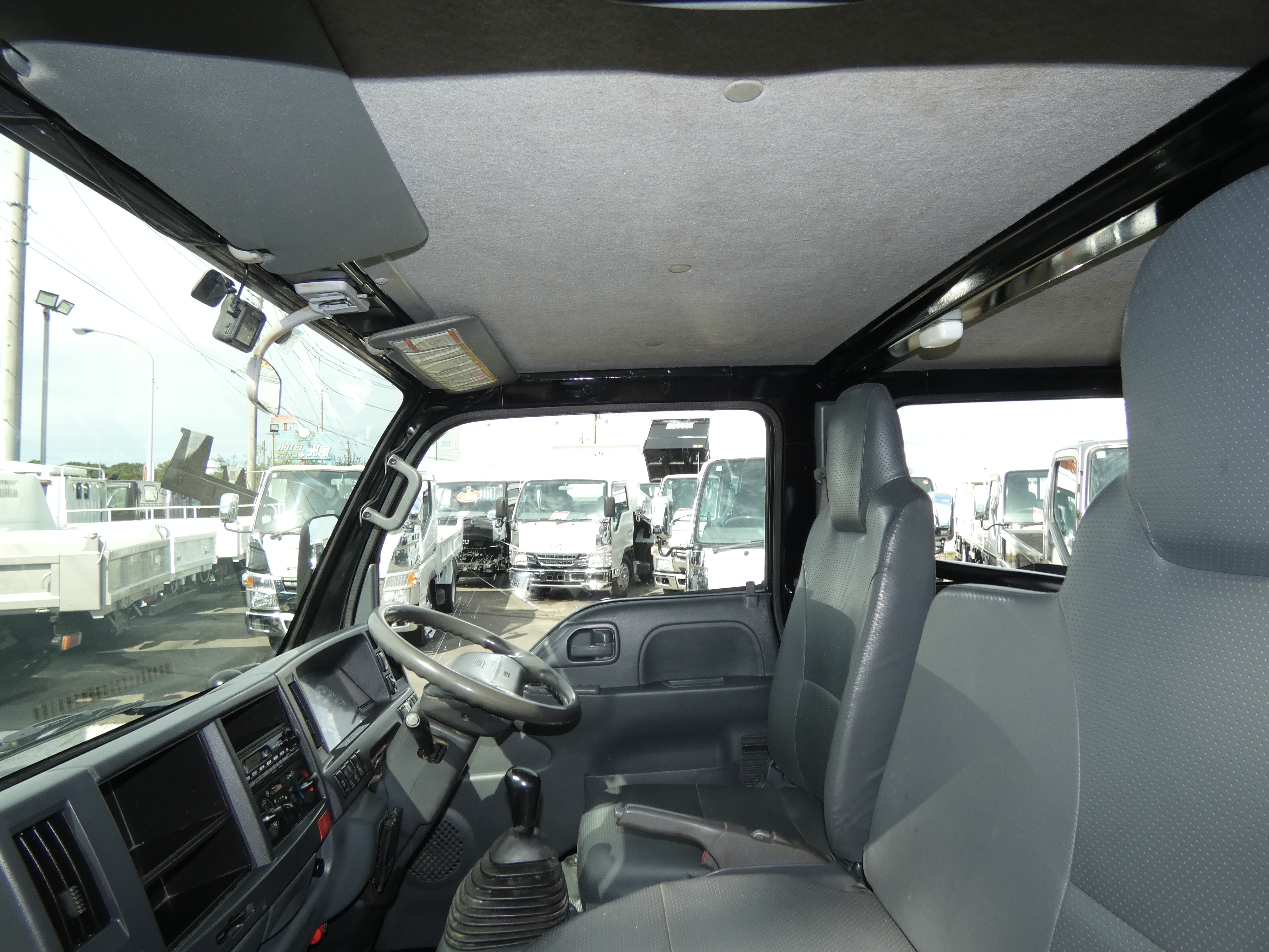 エルフ　２トン|中古トラックの販売・買取・査定のアイナビ