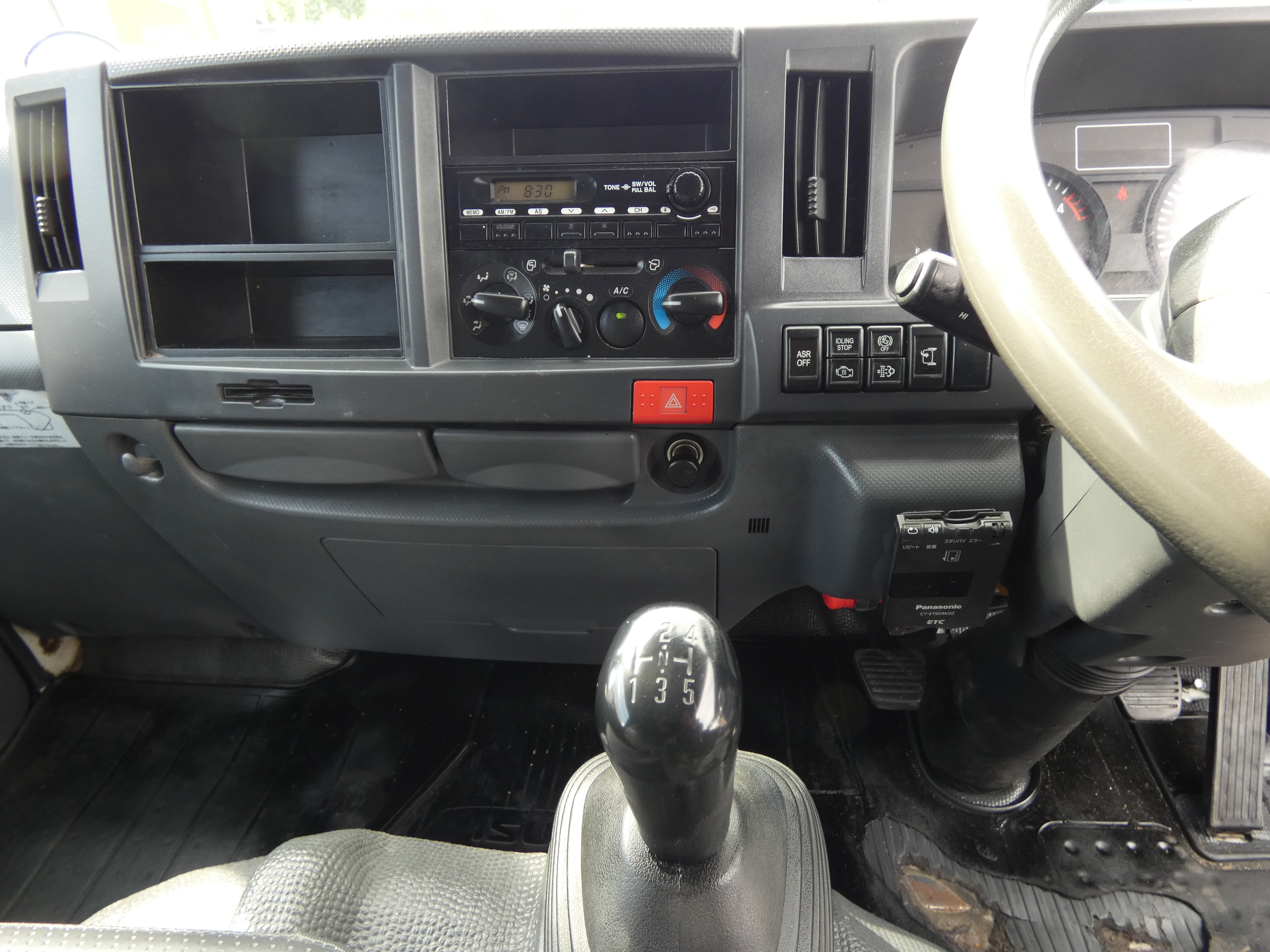 エルフ　２トン|中古トラックの販売・買取・査定のアイナビ