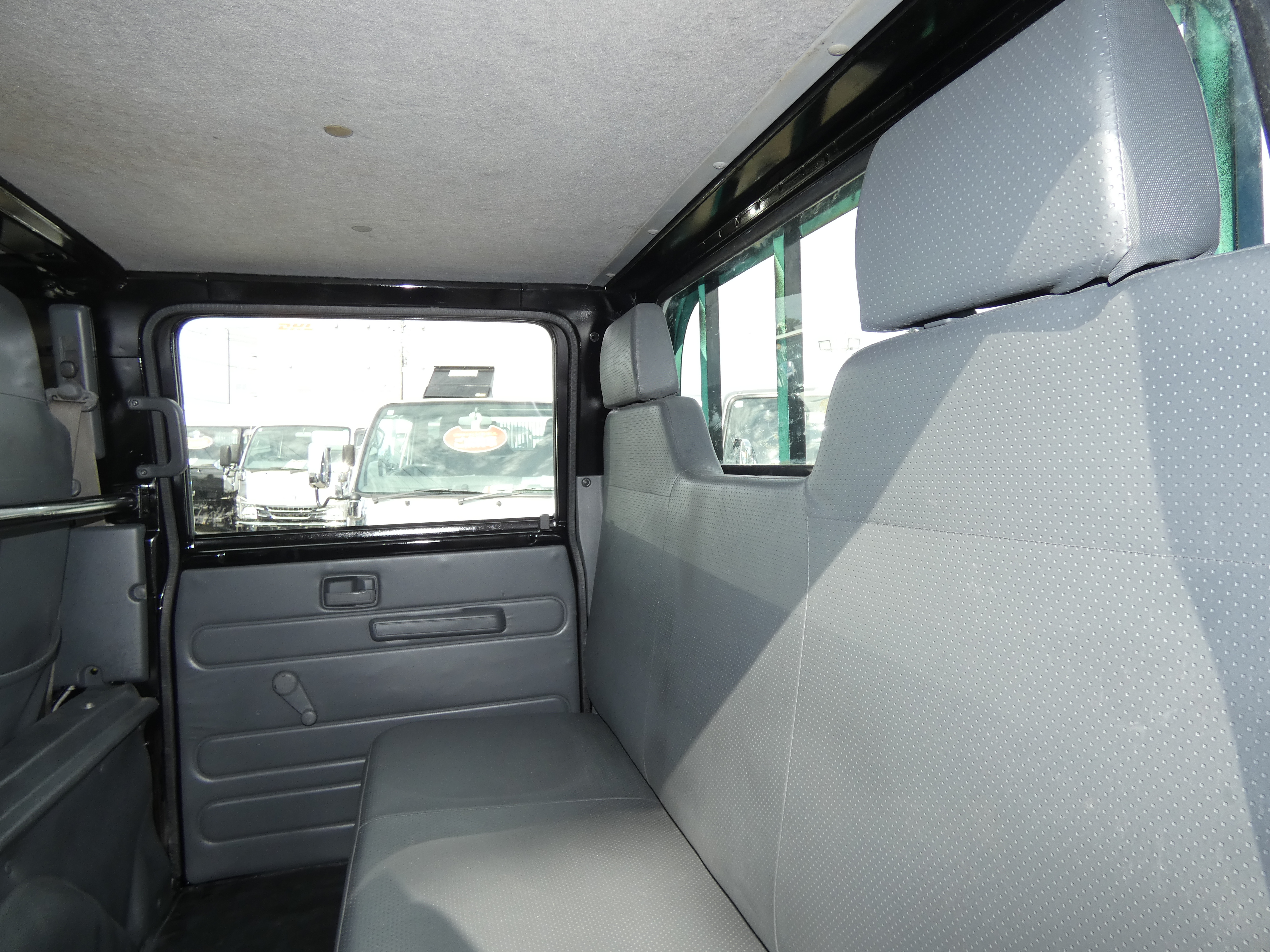 エルフ　２トン|中古トラックの販売・買取・査定のアイナビ