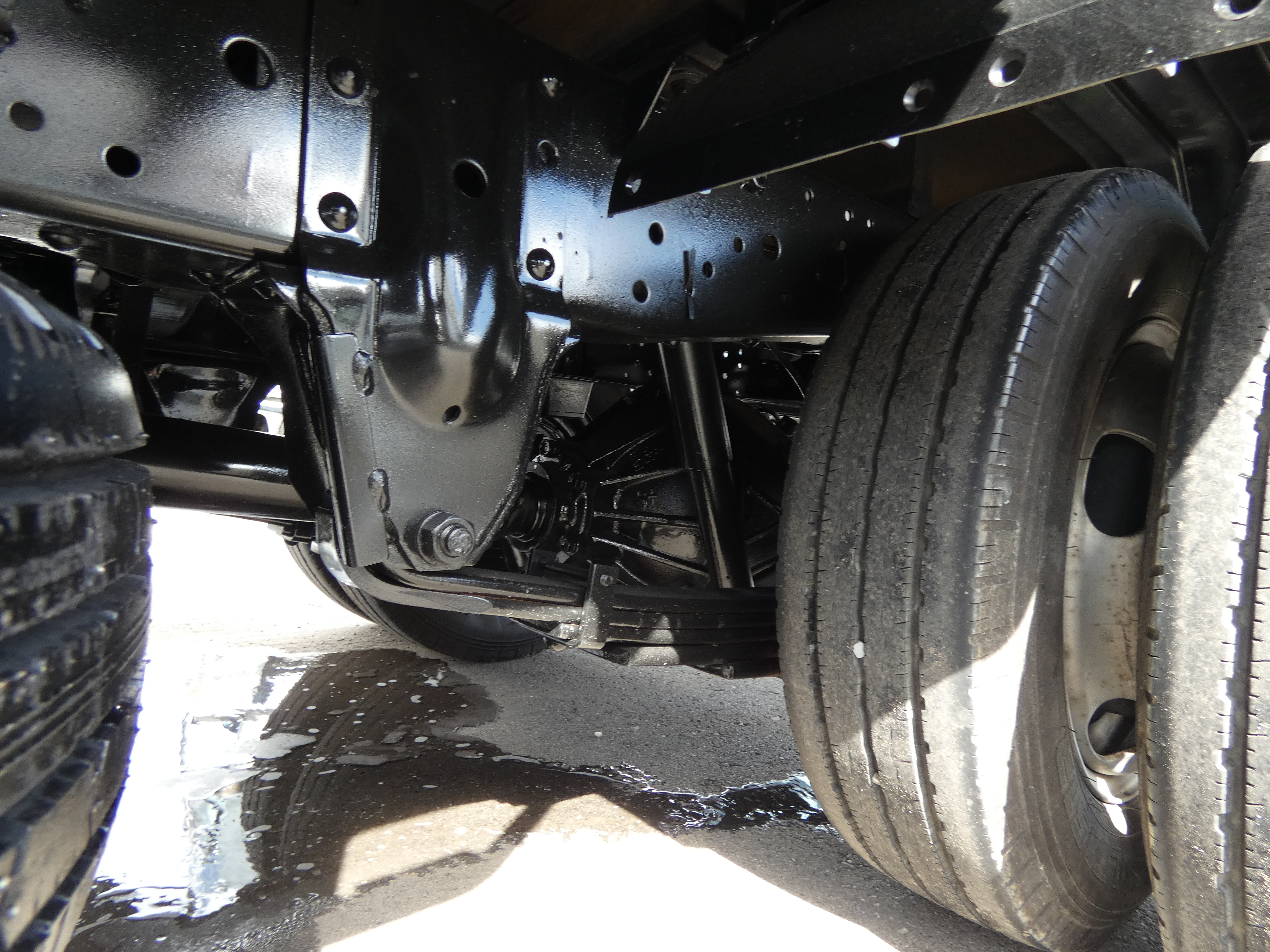 エルフ　２トン|中古トラックの販売・買取・査定のアイナビ