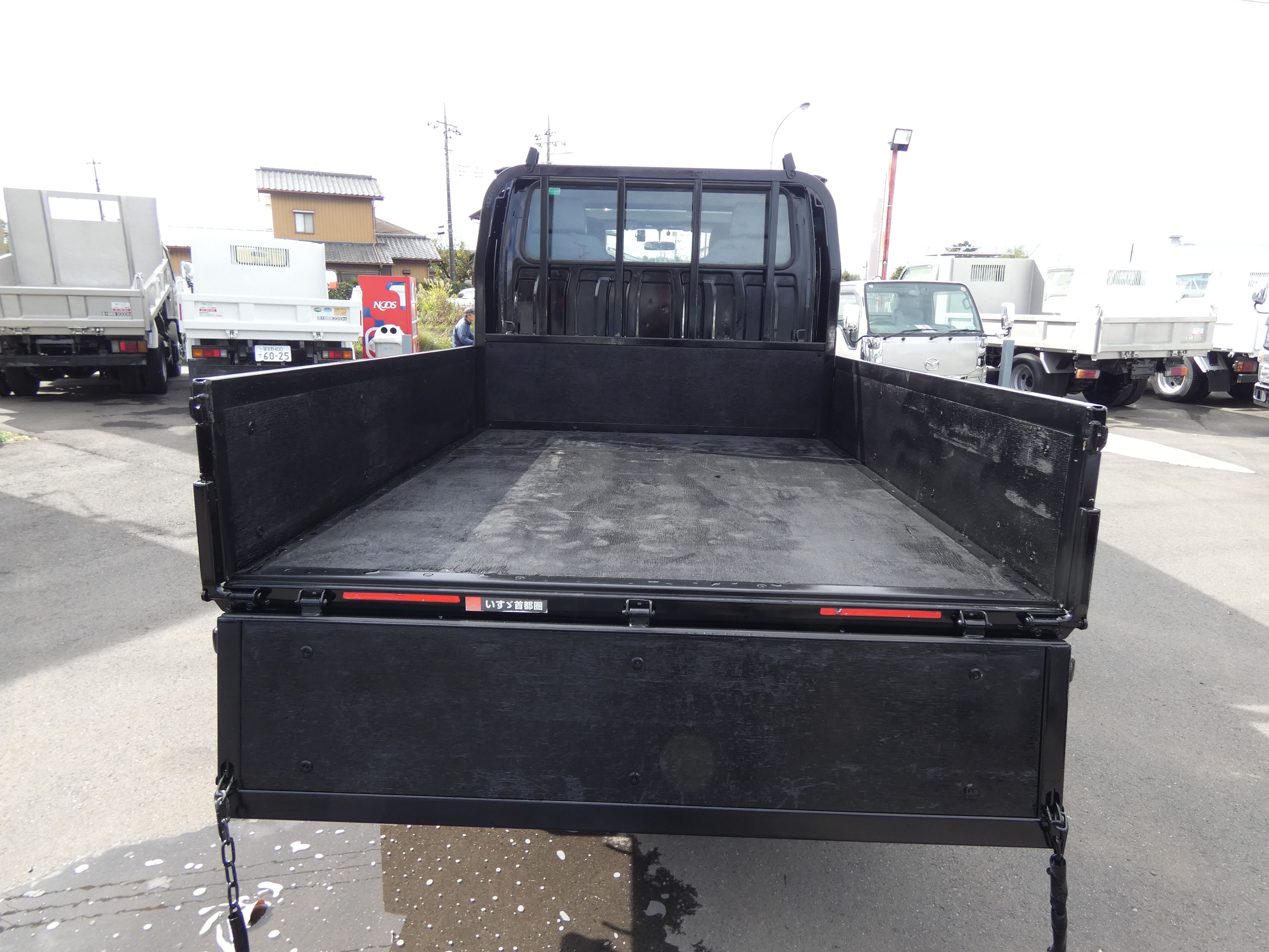 エルフ　２トン|中古トラックの販売・買取・査定のアイナビ