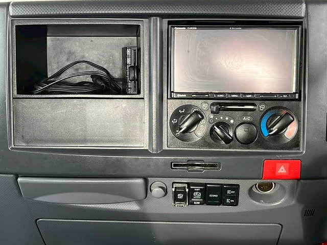 ★車検付★3トン積載★ラジコン・ウインチ★古河UNIC製・NEO5|中古トラックの販売・買取・査定のアイナビ