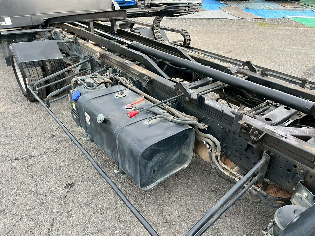 ★車検付★3トン積載★ラジコン・ウインチ★古河UNIC製・NEO5|中古トラックの販売・買取・査定のアイナビ