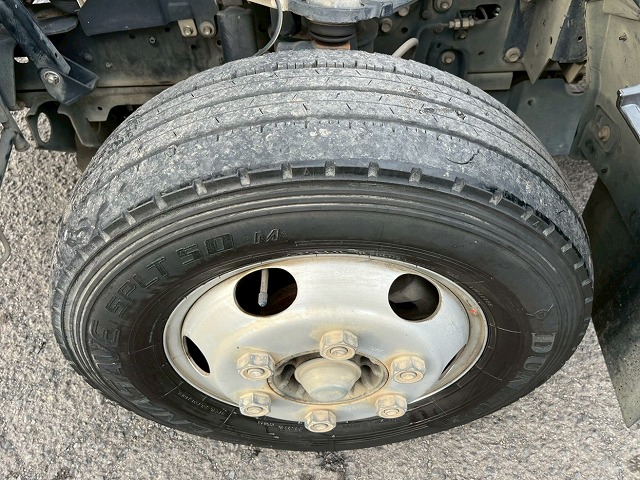 ★車検付★3トン積載★ラジコン・ウインチ★古河UNIC製・NEO5|中古トラックの販売・買取・査定のアイナビ