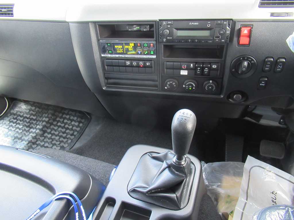 東プレ 低温 加温 -30℃～30℃設定 格納P/G ★240PS 6速|中古トラックの販売・買取・査定のアイナビ