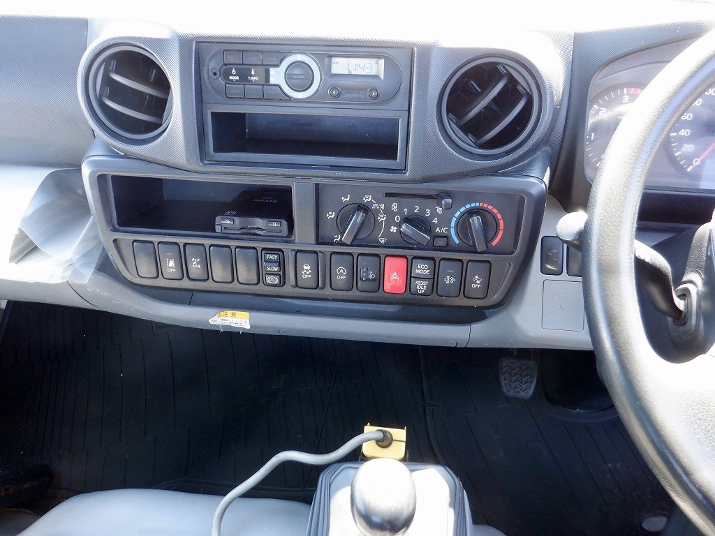 3t 新明和製 アームロール ツインシリンダー|中古トラックの販売・買取・査定のアイナビ