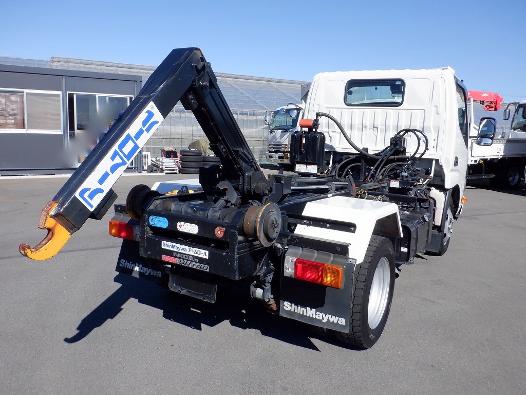 3t 新明和製 アームロール ツインシリンダー|中古トラックの販売・買取・査定のアイナビ